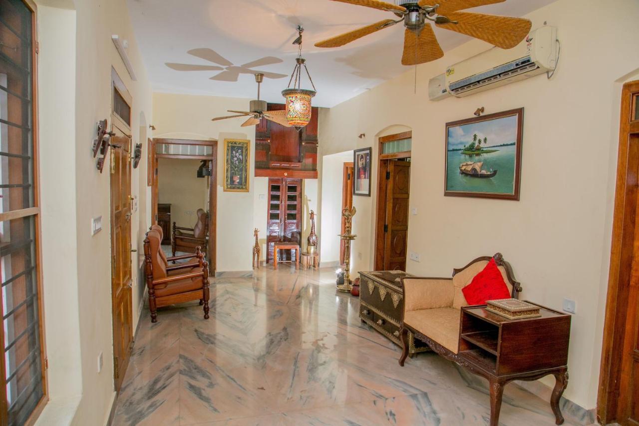 Trium Heritage Villa Chengannur Buitenkant foto